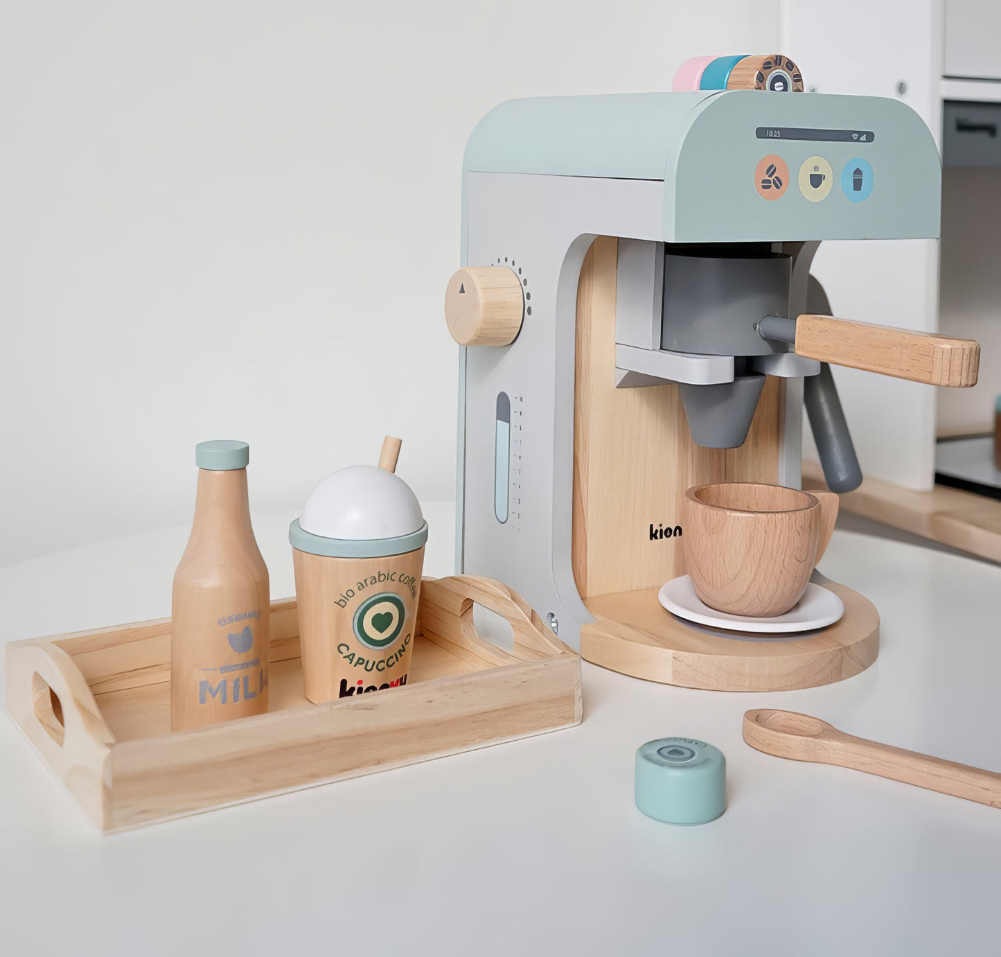 Montessori Ahşap Espresso Makinesi Kienvy – Eğitici Mutfak Oyuncak Seti
