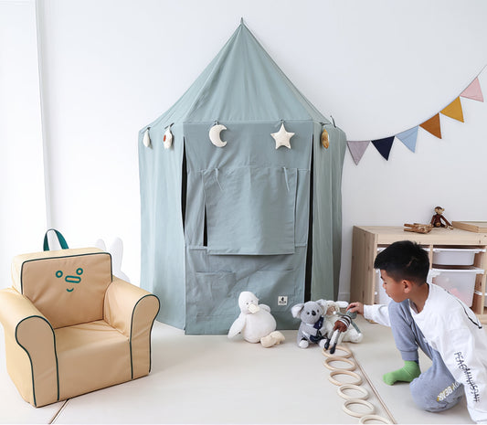 Duvara Asılabilen Çocuk Oyun Çadırı – Yeşil Renkli Fonksiyonel Tasarım