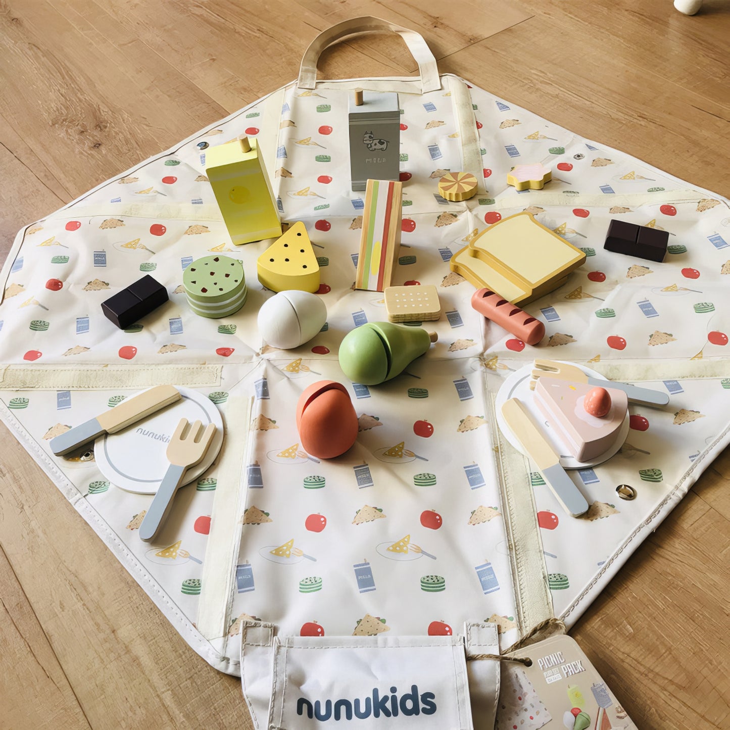 Montessori Ahşap 24 Parça Çantalı Piknik Seti – Nunukids