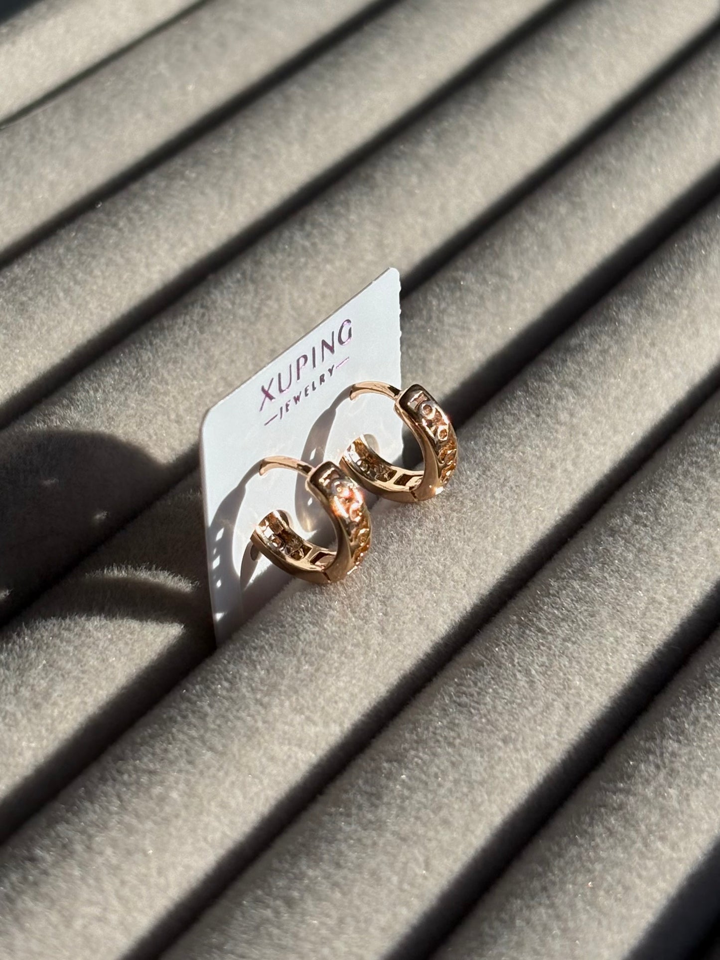 Xuping Çelik Küpe Riva Rose Küpe Işıltılı Halka Model Eternal Sunshine