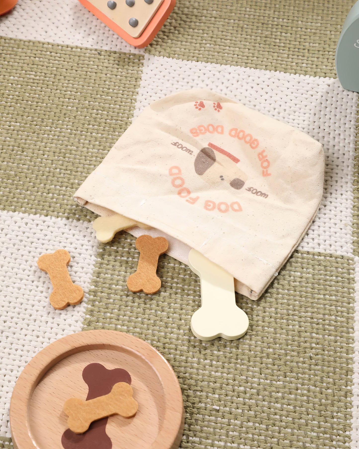 Ahşap Veteriner Seti ve Taşıma Çantası - Hayvan Bakım Oyunu (15 Parça)