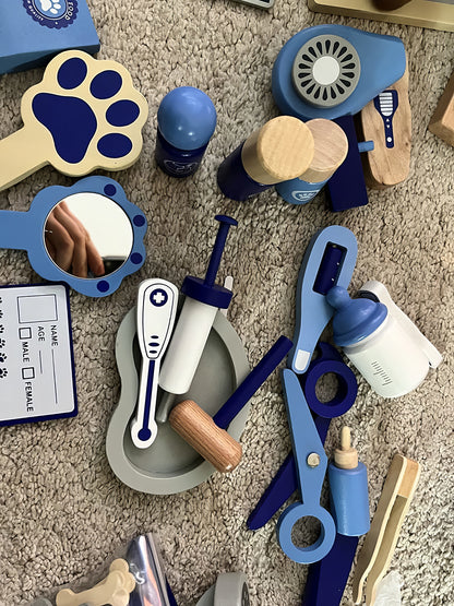 Montessori Ahşap Veteriner Oyuncak Seti – 37 Parça Mavi Taşıma Çantalı