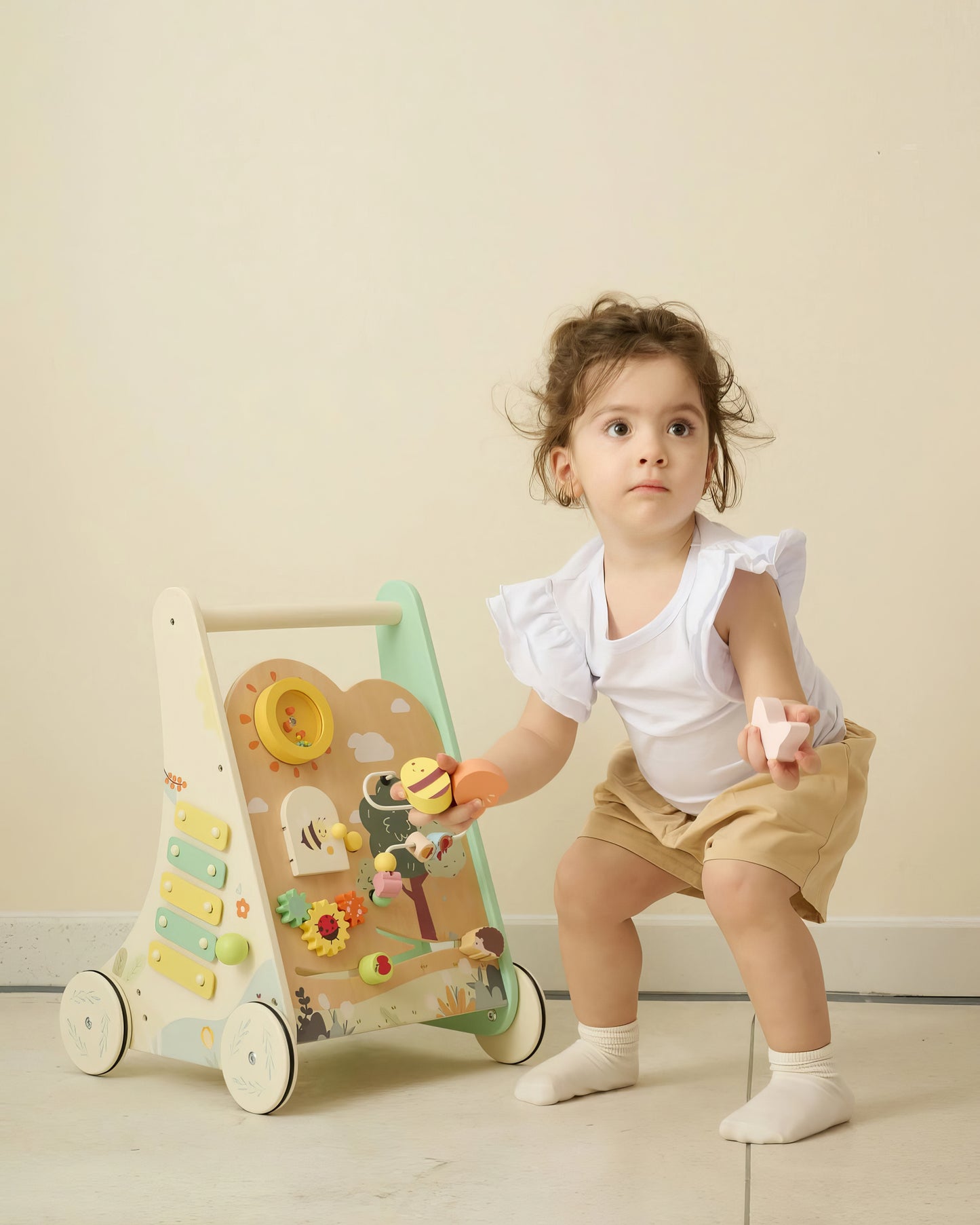 Montessori Orman Temalı Çok Fonksiyonlu Ahşap Yürüme Arkadaşı