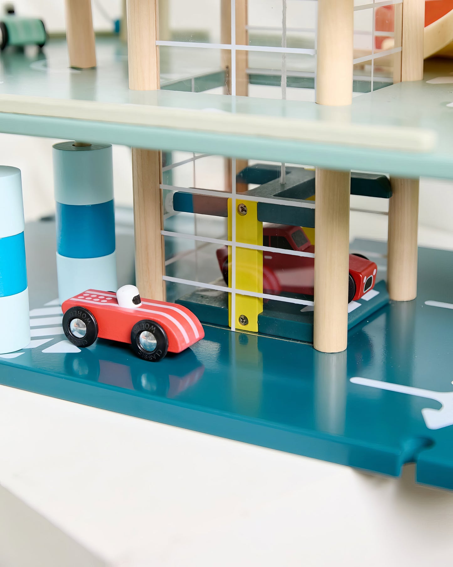 15 Parçalı Ahşap Vintage Garaj ve Çok Katlı Otopark