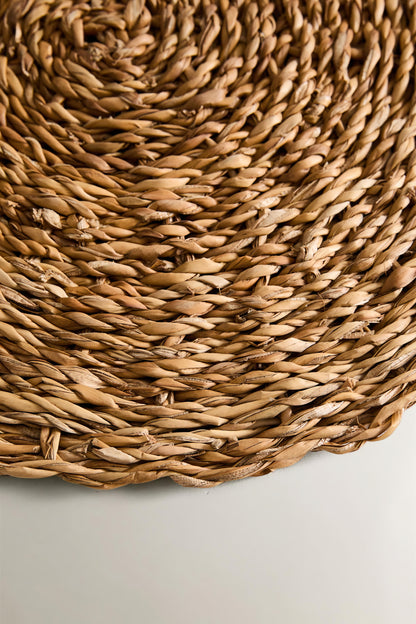 4 lü  İthal Kalın Hasır Supla 35 cm – Doğal Örgü Amerikan Servis – Boho & Rustik Sofra Altlığı Deniz Sazı 4 Adet