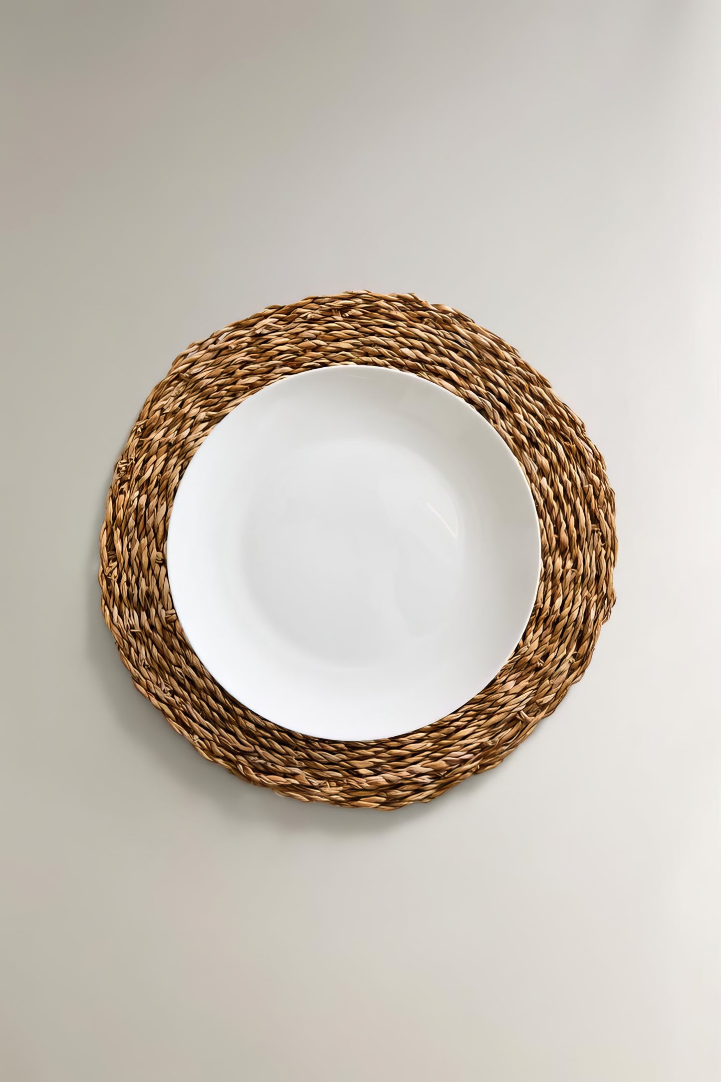 4 lü  İthal Kalın Hasır Supla 35 cm – Doğal Örgü Amerikan Servis – Boho & Rustik Sofra Altlığı Deniz Sazı 4 Adet