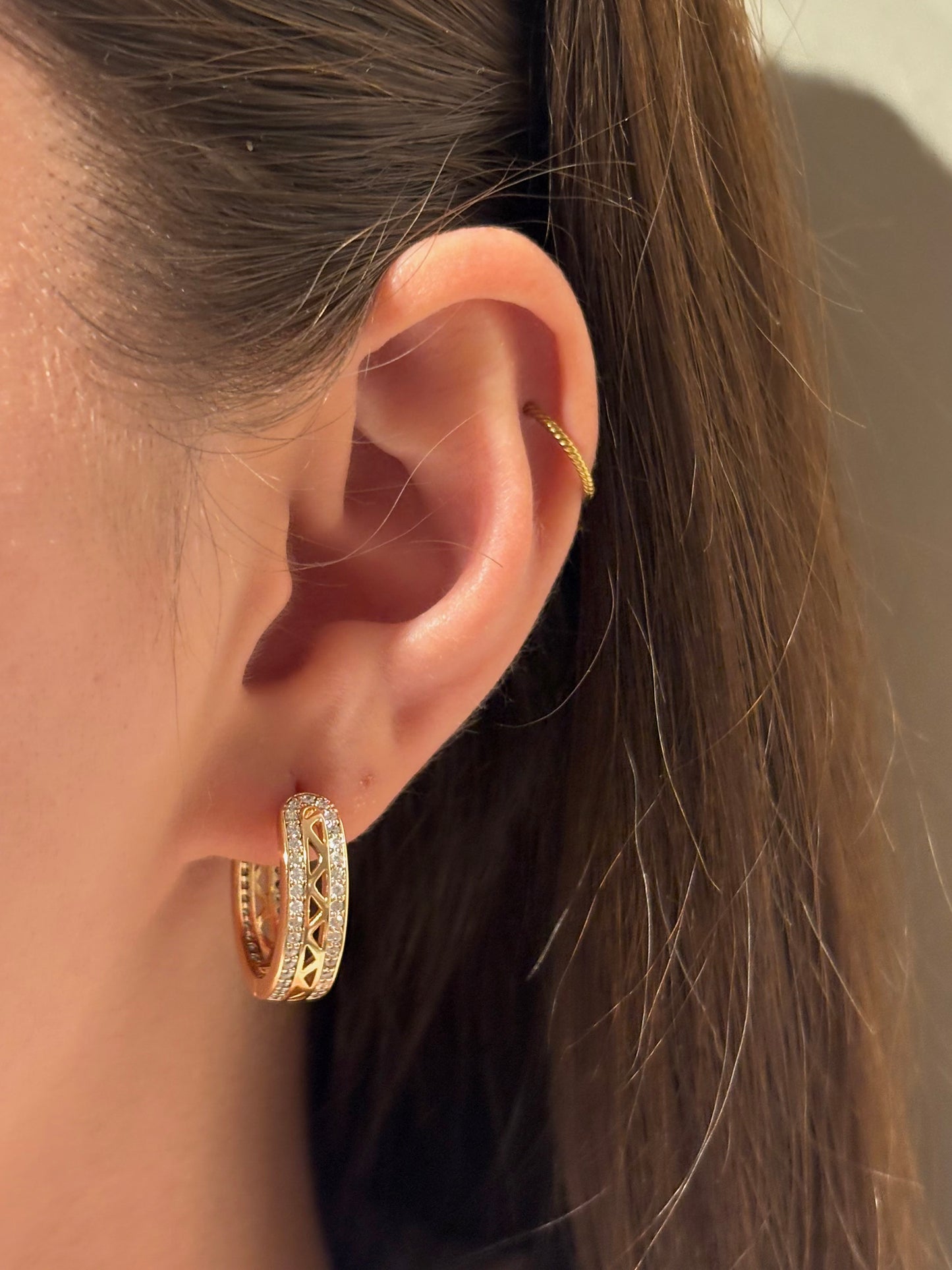 Xuping Çelik Küpe Kadın Silva Rose Küpe Işıltılı Halka Model Eternal Sunshine