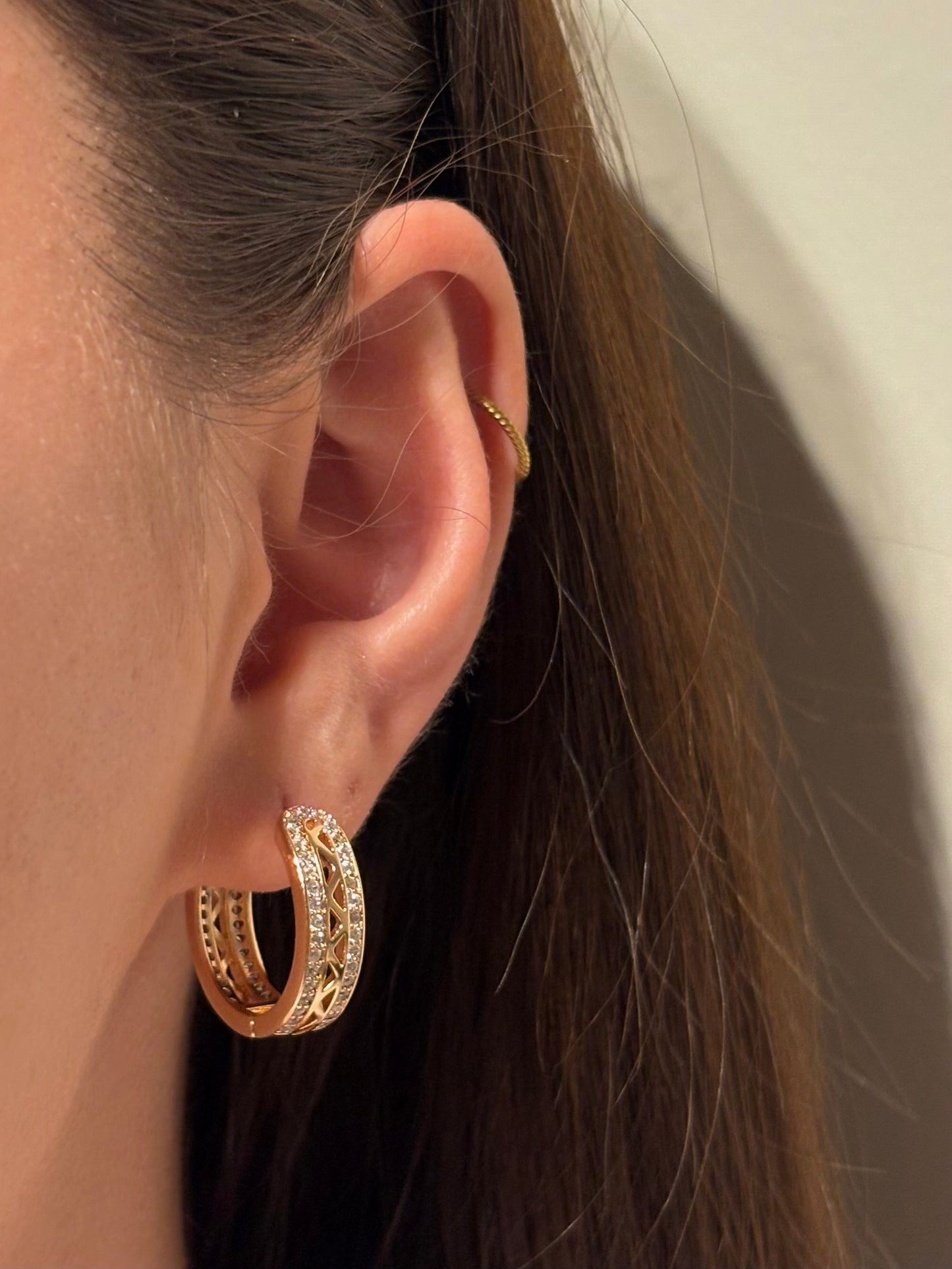 Xuping Çelik Küpe Kadın Silva Rose Küpe Işıltılı Halka Model Eternal Sunshine