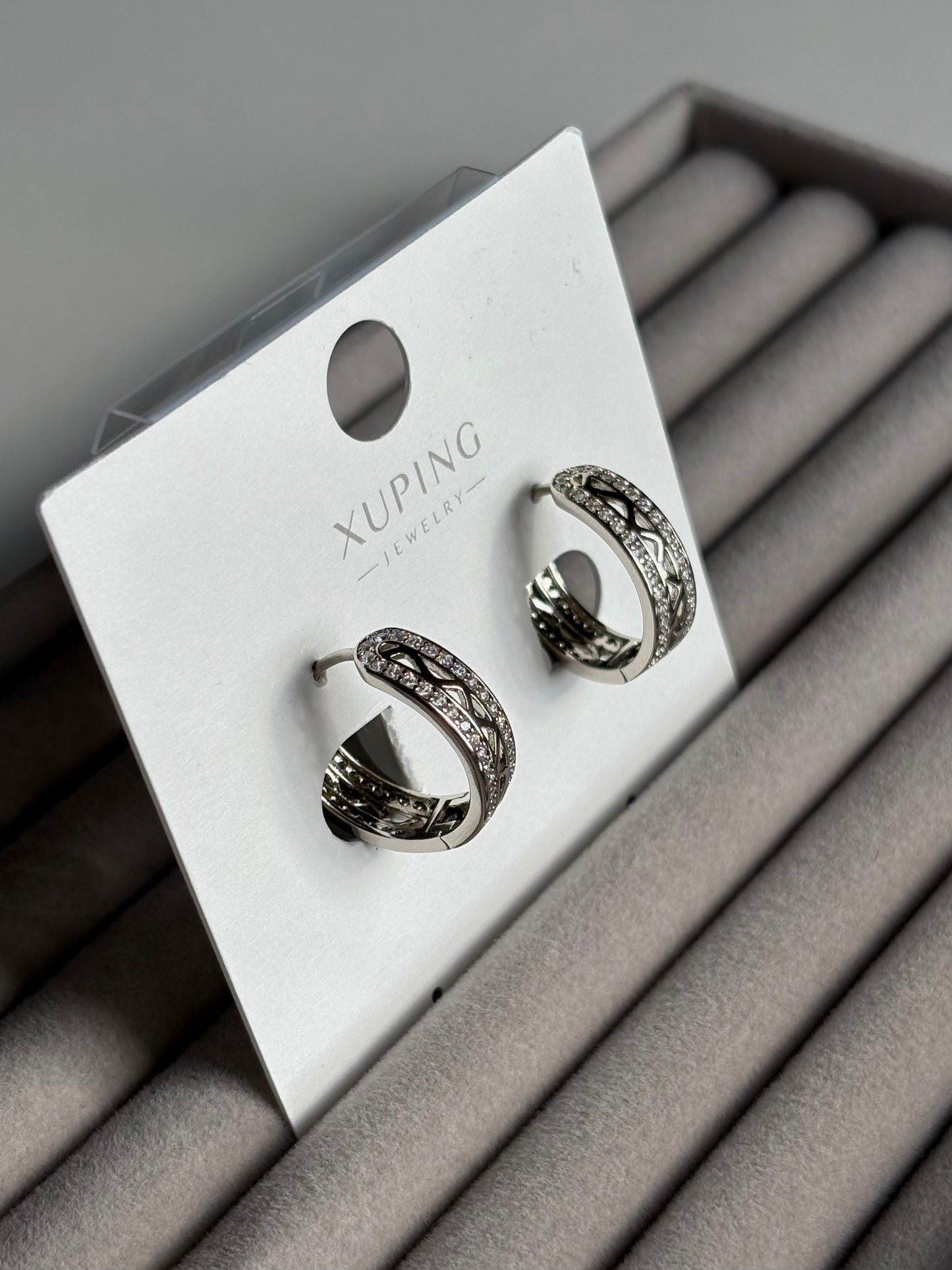 Xuping Çelik Küpe Kadın Silva Silver Küpe Işıltılı Halka Model Eternal Sunshine