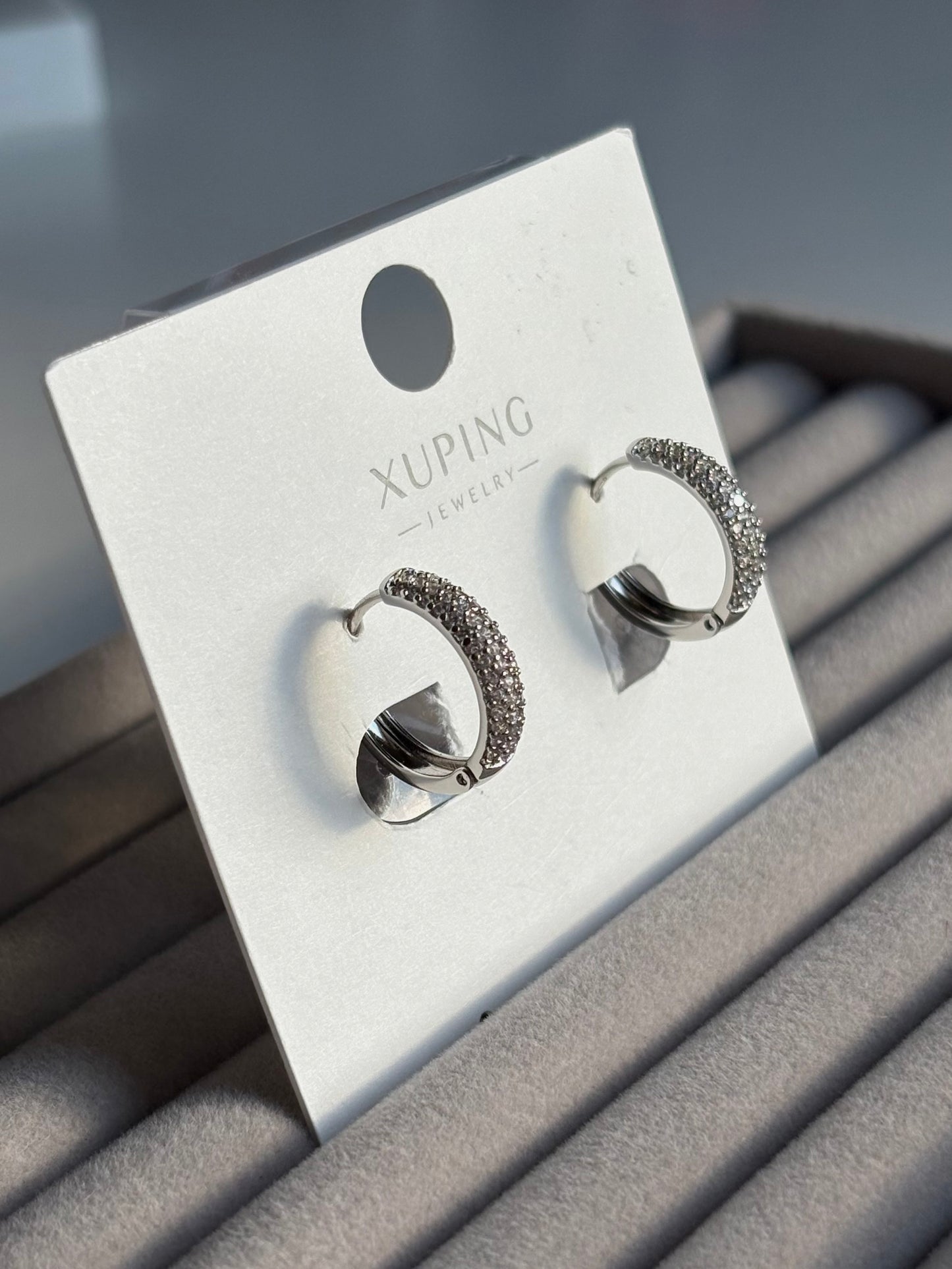 Xuping Çelik Küpe Kadın Noir Küpe Işıltılı Halka Model Eternal Sunshine