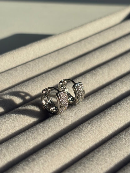 Xuping Çelik Küpe Kadın Elva Taşlı Küpe Işıltılı Halka Model Eternal Sunshine