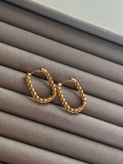 Xuping Çelik Küpe Kadın Luma Taşlı Küpe Işıltılı Halka Model Eternal Sunshine