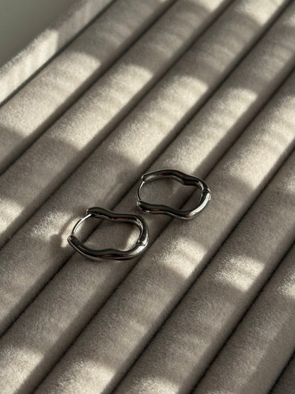 Xuping Çelik Küpe Kadın Wave Küpe Işıltılı Halka Model Eternal Sunshine