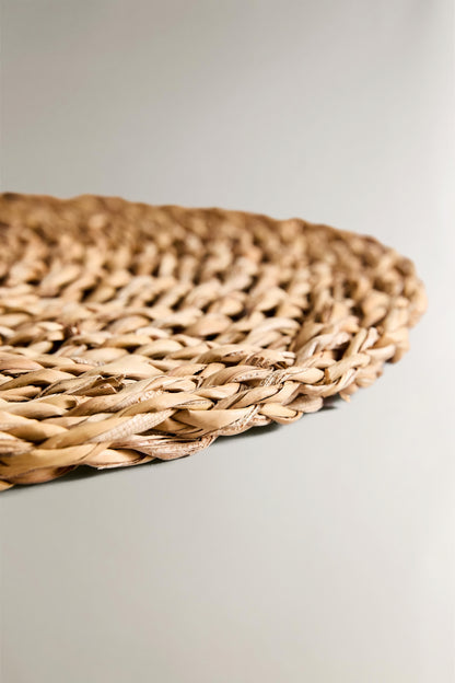 4 lü  İthal Kalın Hasır Supla 35 cm – Doğal Örgü Amerikan Servis – Boho & Rustik Sofra Altlığı Deniz Sazı 4 Adet