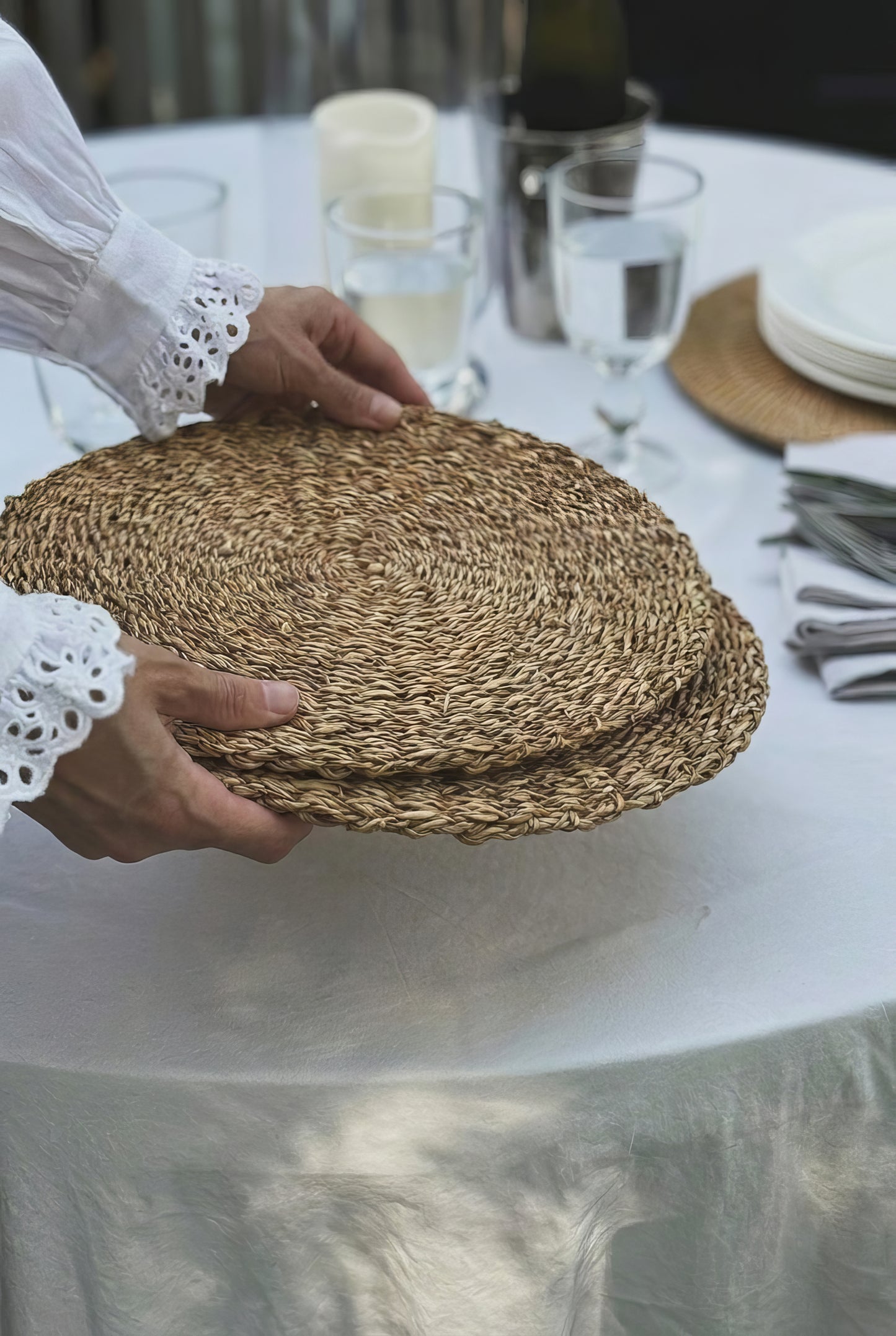 4 lü  İthal Kalın Hasır Supla 35 cm – Doğal Örgü Amerikan Servis – Boho & Rustik Sofra Altlığı Deniz Sazı 4 Adet